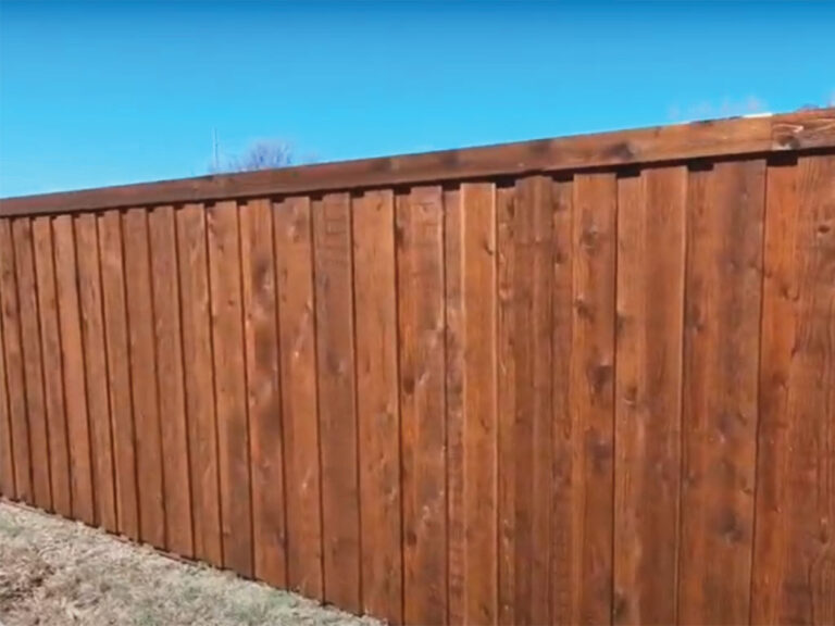 residential-wood-privacy-fencing-3